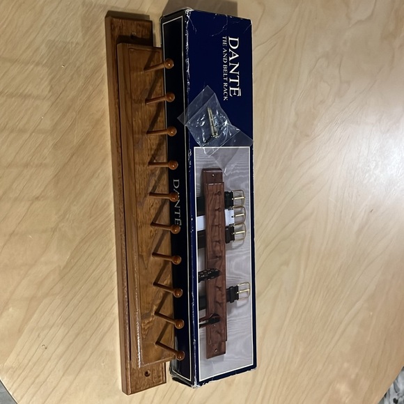 Vintage Danté Tie and Belt rack. In New condition original box and screws - Picture 7 of 7